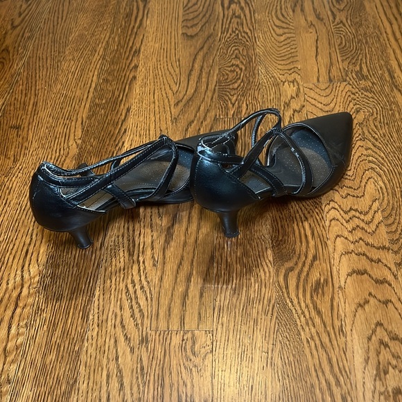 LIFE STRIDE soft system size 7 women’s pump - Picture 6 of 8